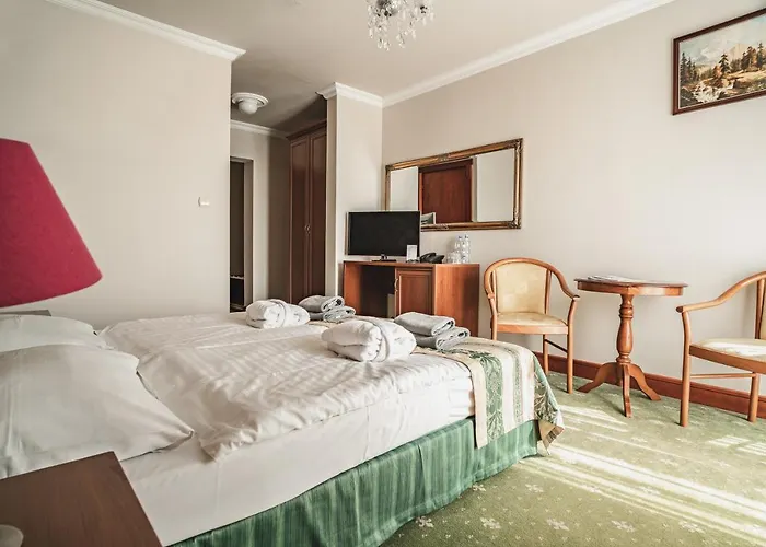 Bialy Dunajec & אתר נופש Gliczarów